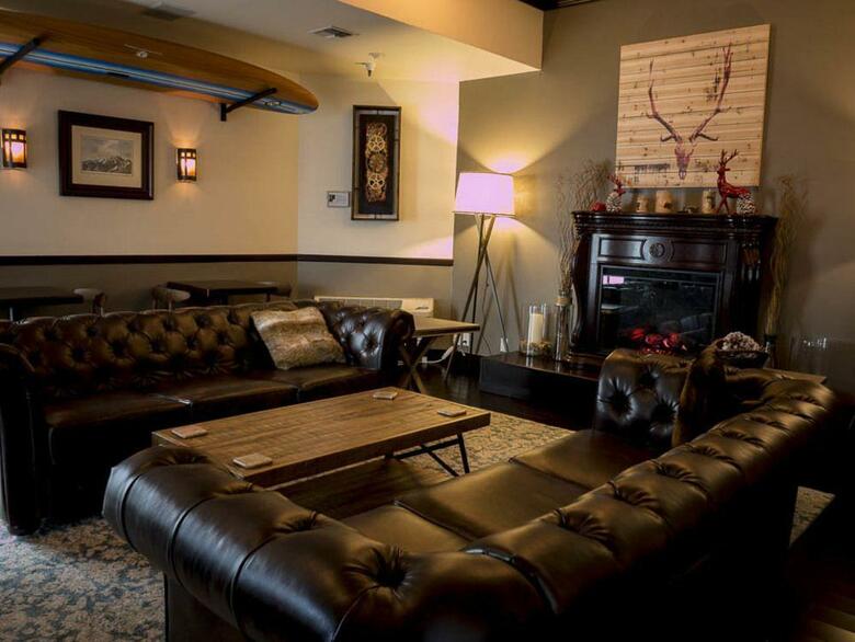 Postmarc Hotel And Spa Suites