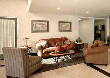 Hotel Comfort Suites Victorville