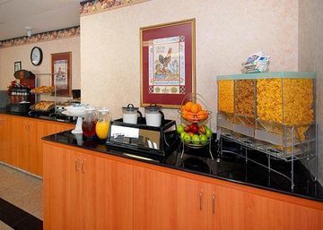 Hotel Comfort Suites Victorville