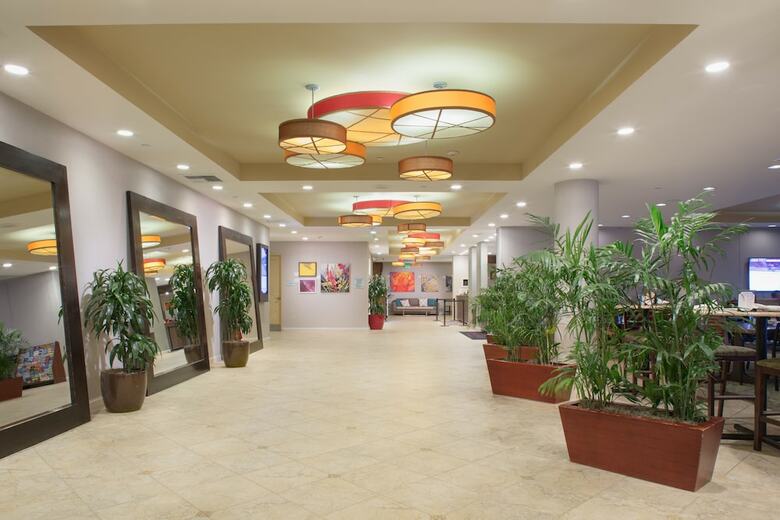 Crowne Plaza Hotel Ventura Beach