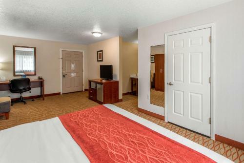 Hotel Comfort Inn Central Weed