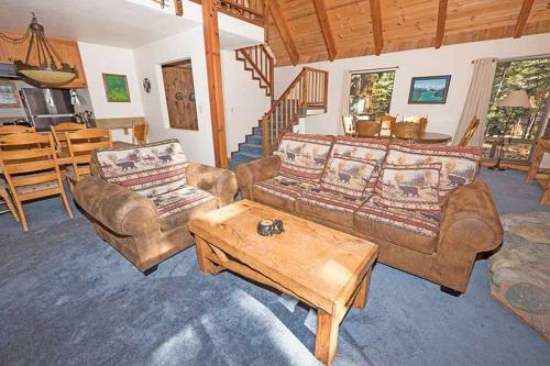 Bella Coola Drive Holiday Home