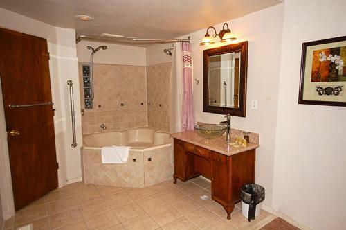 High Meadow Trail Holiday Home