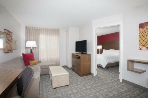 Hotel Staybridge Suites Denver International Airport