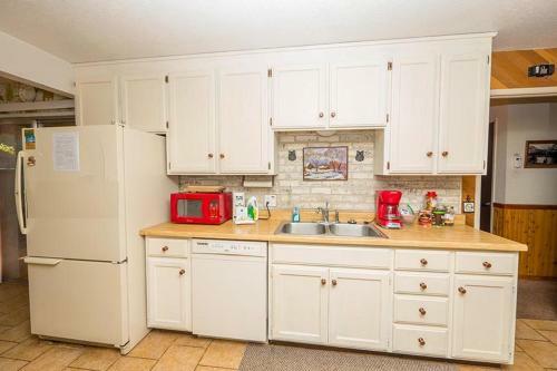 Merced Avenue Holiday Home
