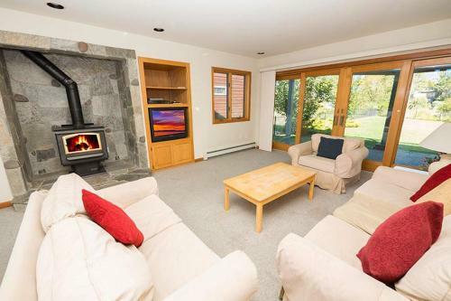 Venice Drive Holiday Home 3