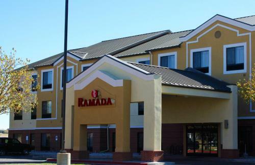 Hotel Ramada Denver International Airport