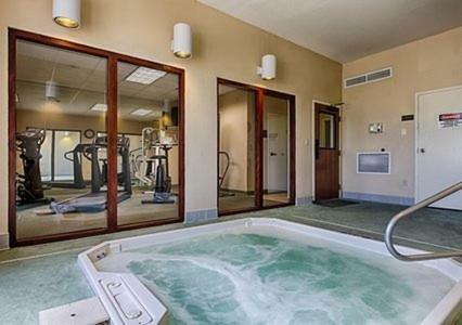 Hotel Ramada Denver International Airport