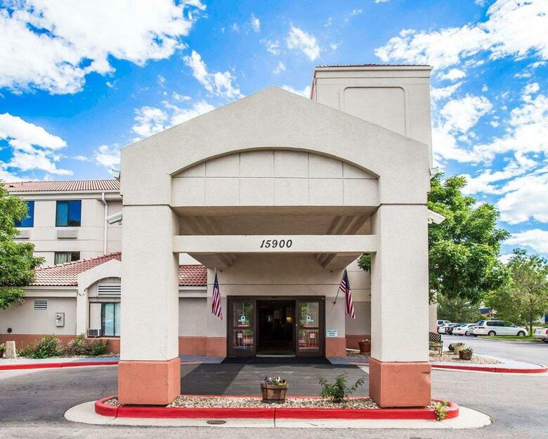 Hotel Econo Lodge Denver International Airport