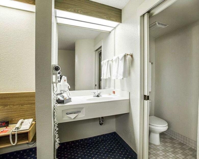 Hotel Econo Lodge Denver International Airport