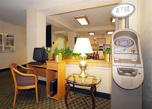 Hotel Econo Lodge Denver International Airport