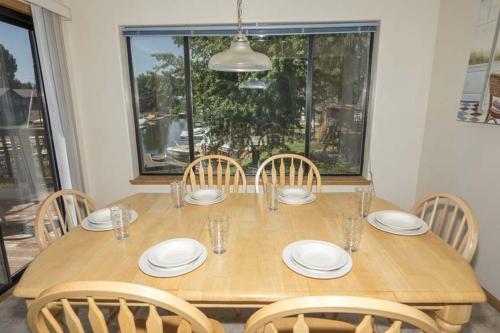 Capri Drive Holiday Home
