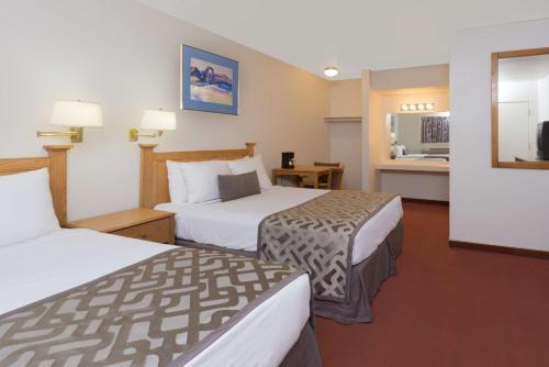 Hotel Travelodge Cortez