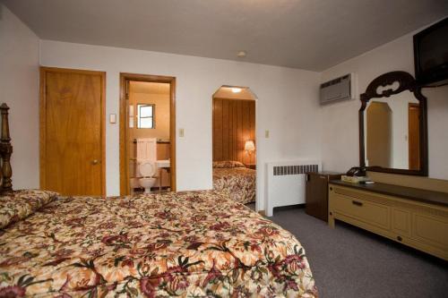 Stagecoach Motel Colorado Springs