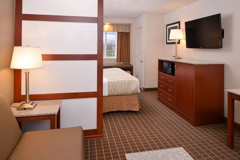 Hotel Best Western Plus Peak Vista Inn & Suites