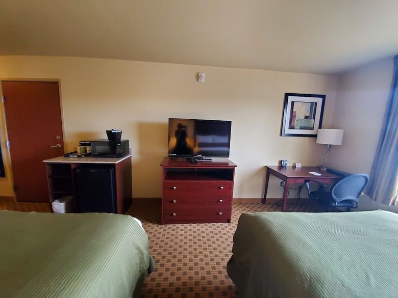 Hotel Cobblestone Inn & Suites Eaton
