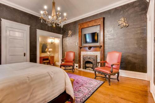 The Holiday Chalet Victorian Bed & Breakfast