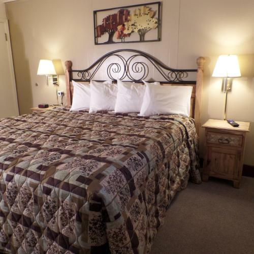 Motel Peak To Peak Lodge