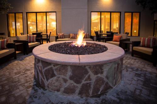 Hotel Courtyard By Marriott Fort Collins