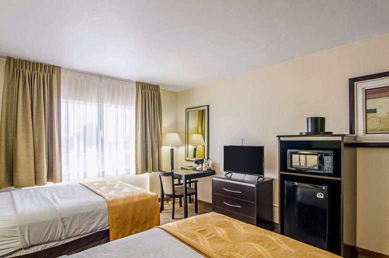 Hotel Quality Inn & Suites Denver Stapleton