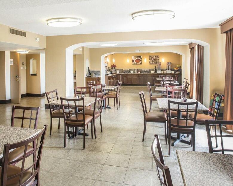 Hotel Quality Inn & Suites Denver Stapleton