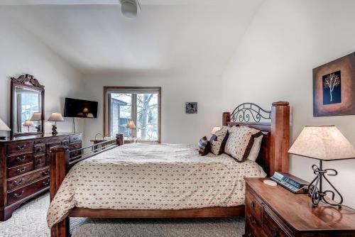 Apartamento Pitkin Townhome 704
