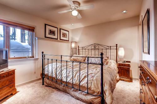Apartamentos Los Pinos By Wyndham Vacation Rentals