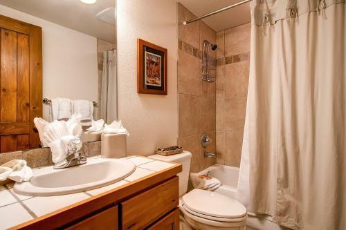 Apartamentos Los Pinos By Wyndham Vacation Rentals