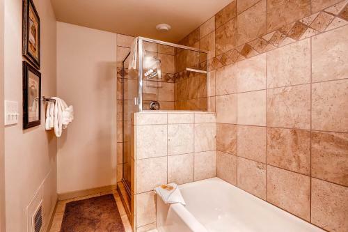 Apartamentos Los Pinos By Wyndham Vacation Rentals