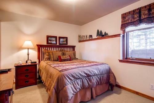 Apartamentos Los Pinos By Wyndham Vacation Rentals