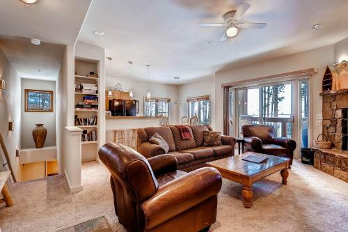 Apartamentos Los Pinos By Wyndham Vacation Rentals