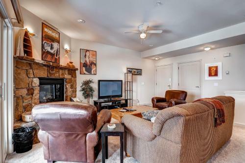 Apartamentos Los Pinos By Wyndham Vacation Rentals