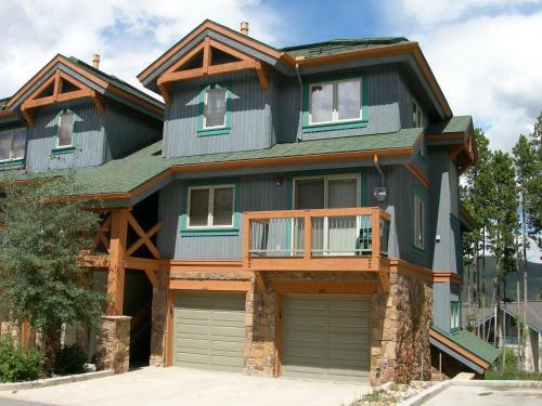 Apartamentos Los Pinos By Wyndham Vacation Rentals