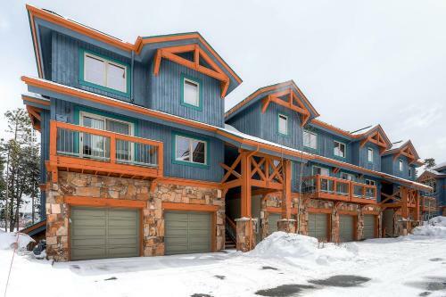 Apartamentos Los Pinos By Wyndham Vacation Rentals