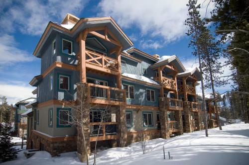 Apartamentos Los Pinos By Wyndham Vacation Rentals