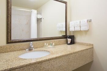 Hotel Holiday Inn And Suites Trinidad