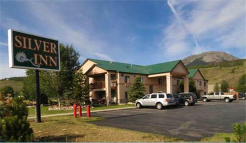 Hotel Silver Inn