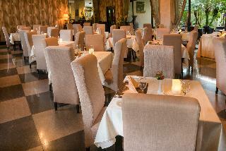Hotel Royal Corin