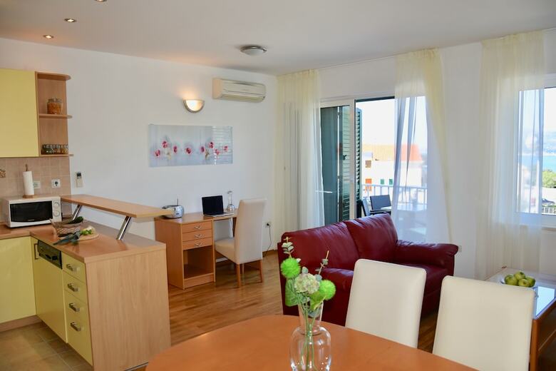 Hotel Pervanovo Apartments