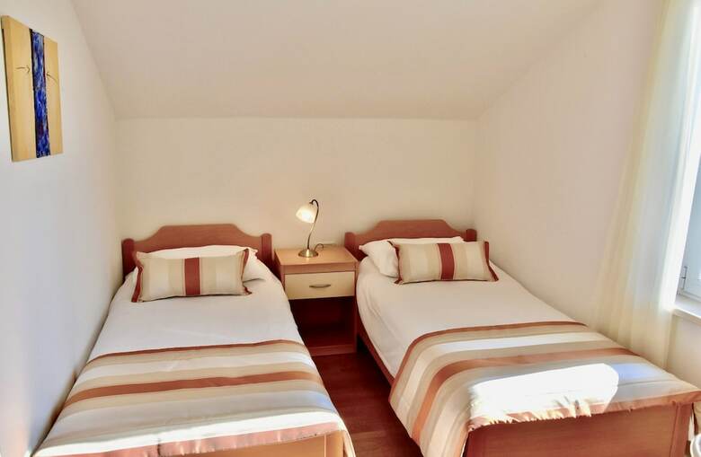 Hotel Pervanovo Apartments