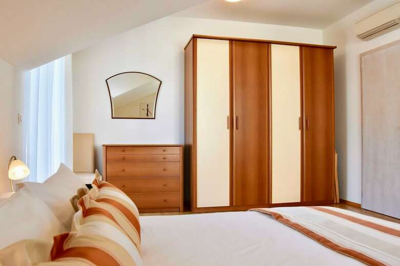 Hotel Pervanovo Apartments