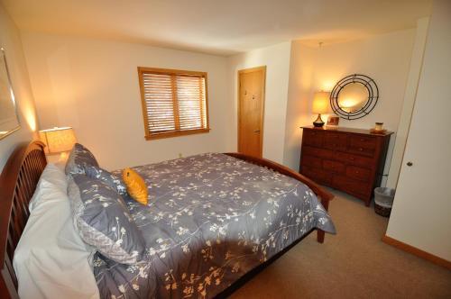 Cascade Area Chalet