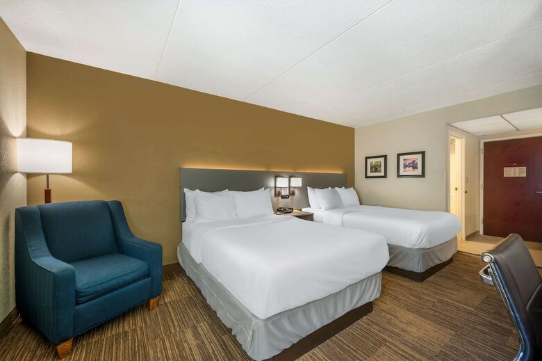 Hotel Comfort Inn And Suites East Hartford