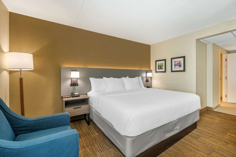 Hotel Comfort Inn And Suites East Hartford