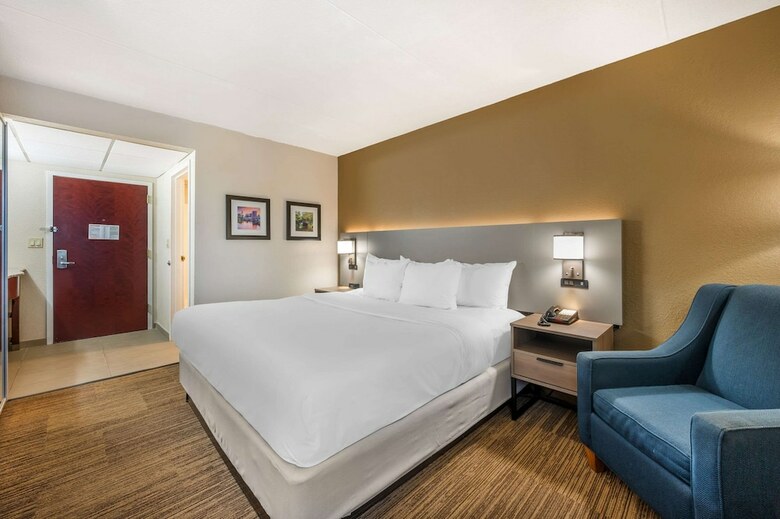 Hotel Comfort Inn And Suites East Hartford
