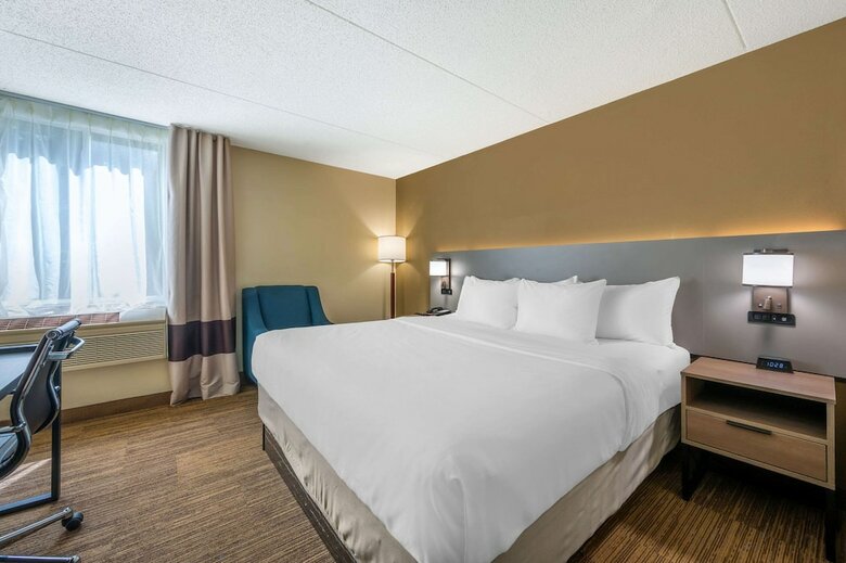 Hotel Comfort Inn And Suites East Hartford