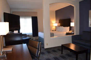 Best Western Hartford Hotel And Suites