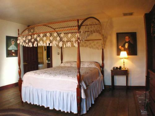 Bed & Breakfast Whitehall Mansion