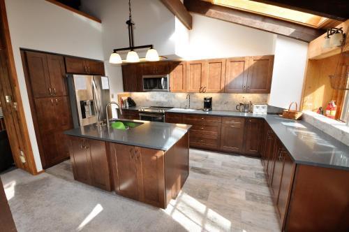 Europeanchalet Style Home
