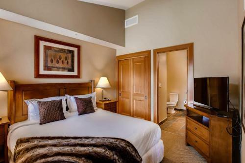 Hotel Capitol Peak Lodge